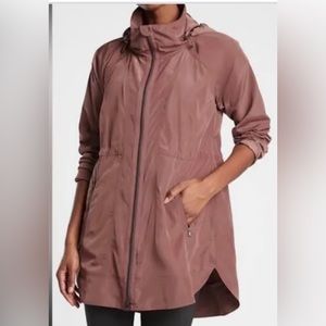 Athleta Anorak water resistant jacket